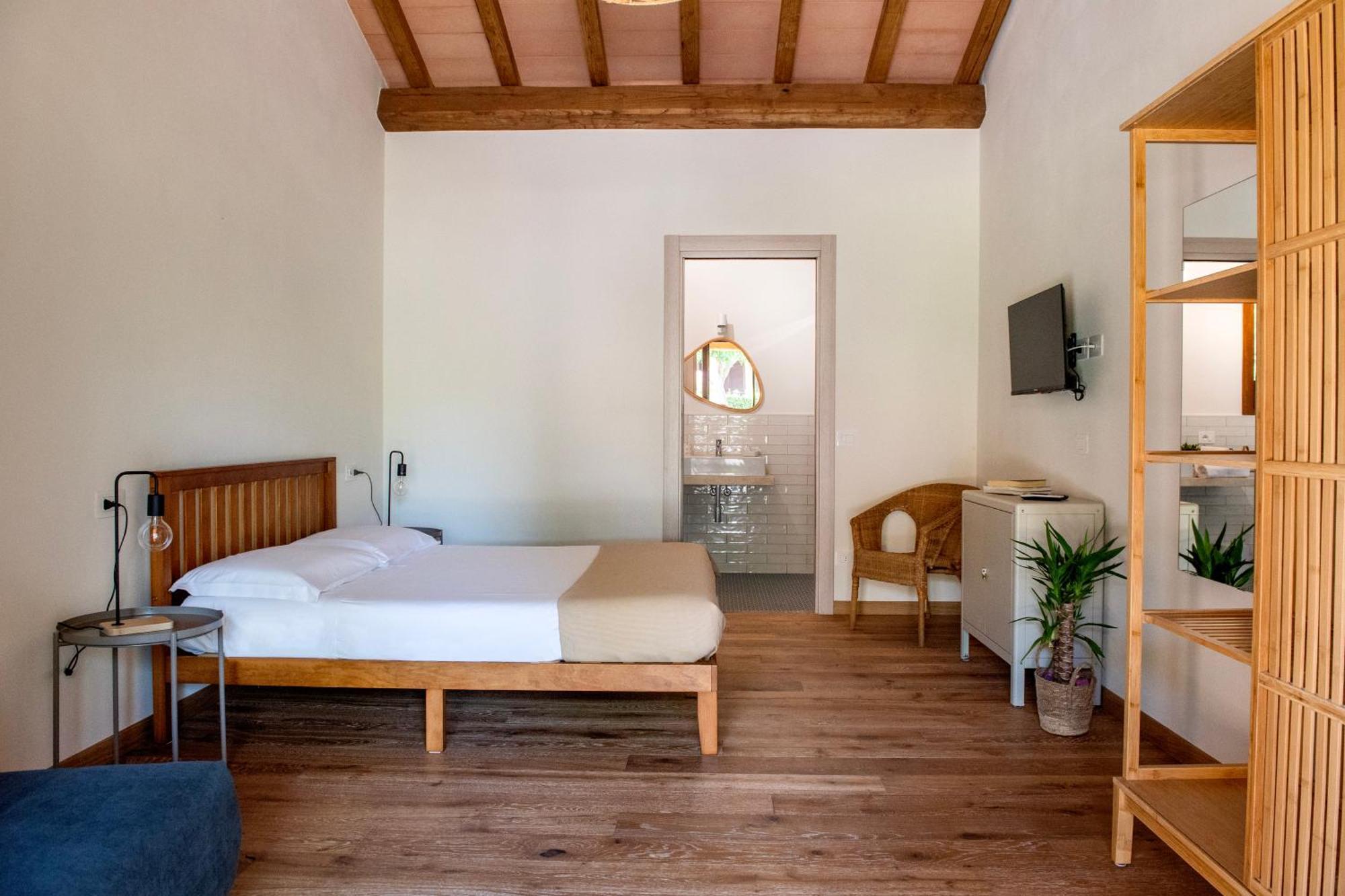 Agriturismo La Sassicaia Кастильоне дела Пеская Екстериор снимка
