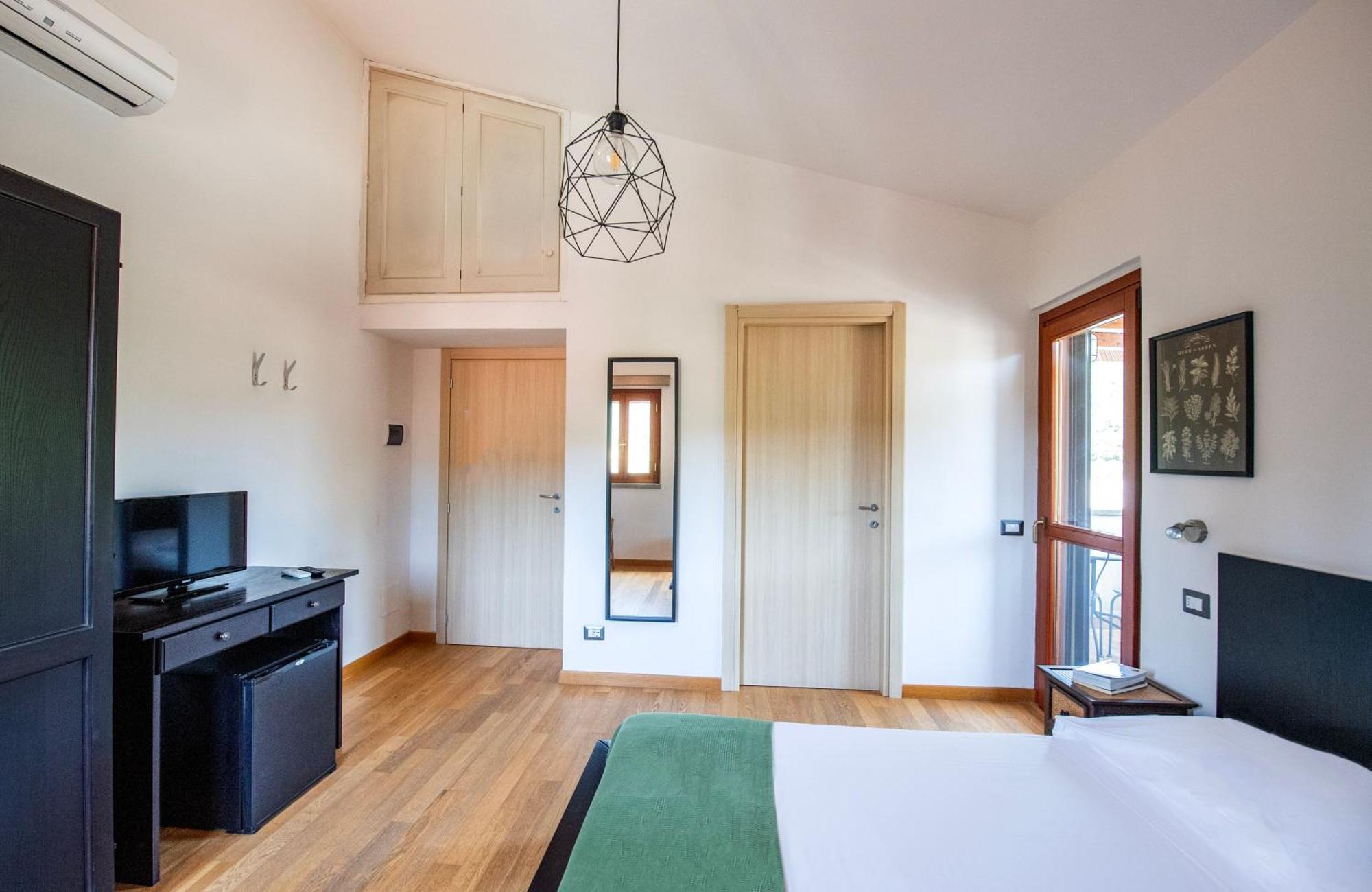 Agriturismo La Sassicaia Кастильоне дела Пеская Екстериор снимка